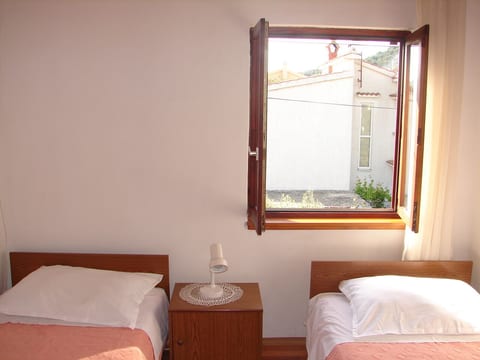 Apartments Dragan - Unit 372294-13