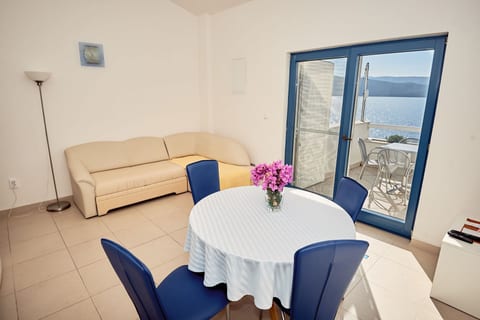 Apartments Sea front - Unit 372320-13