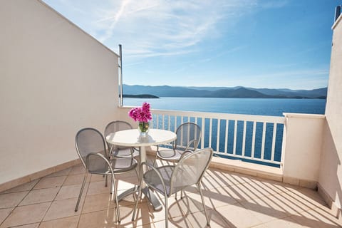 Apartments Sea front - Unit 372321-13