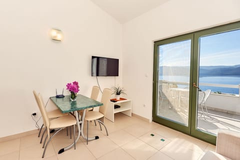 Apartments Sea front - Unit 372322-13