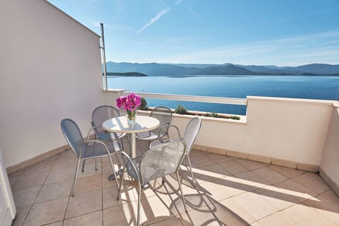 Apartments Sea front - Unit 372322-13