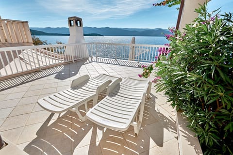 Apartments Sea front - Unit 372323-13