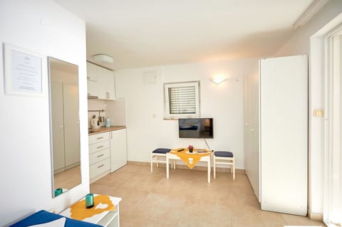 Apartments Sea front - Unit 372323-13