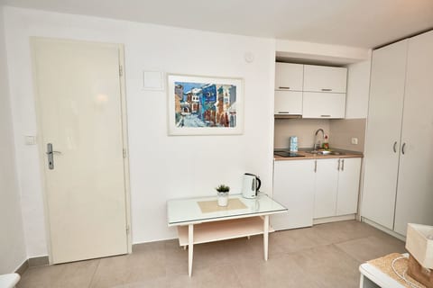 Apartments Sea front - Unit 372324-13