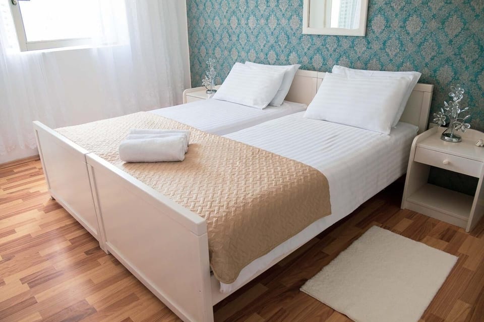 Apartments Novis - Unit 372329-13 - Croatia