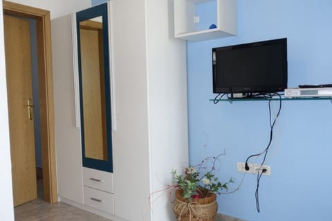 Apartments Ivo - Unit 372335-13