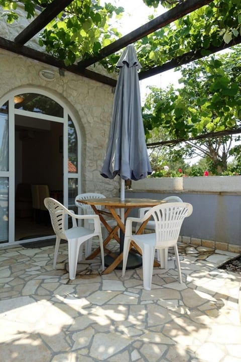 Apartments Ivo - Unit 372336-13