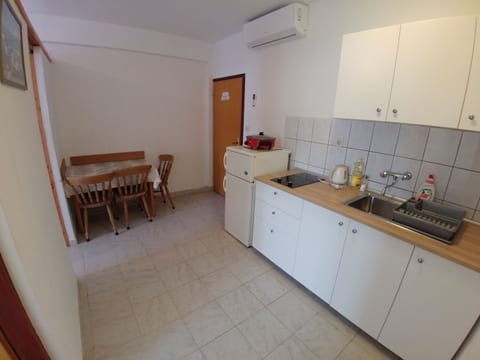 Apartment Svetka - Unit 372359-13
