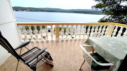 Apartments Grbac Veli Rat-Seaside - Unit 372371-13