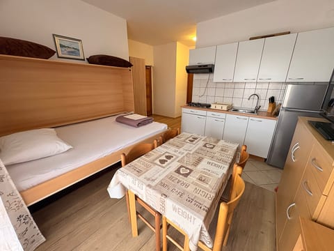 Apartments Armitage - Unit 372379-13