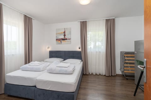 Apartments Monika - Unit 372395-13