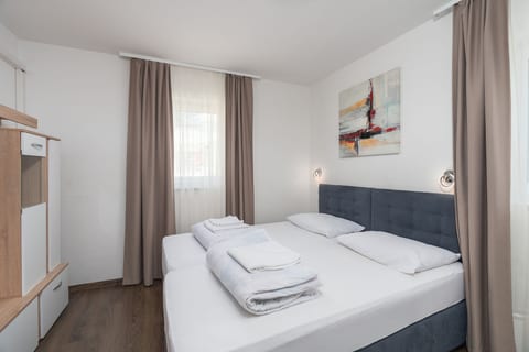Apartments Monika - Unit 372395-13