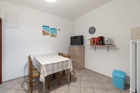 Apartments Pere - Unit 372405-13