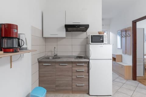Apartments Pere - Unit 372405-13