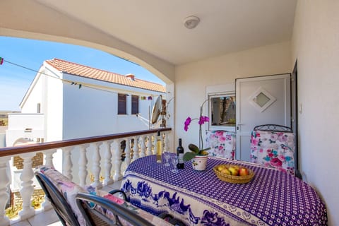 Apartments Masa - Unit 372408-13