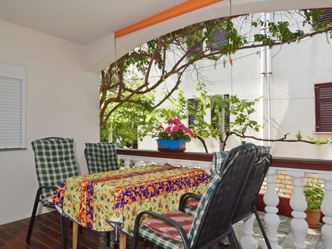 Apartments Masa - Unit 372410-13