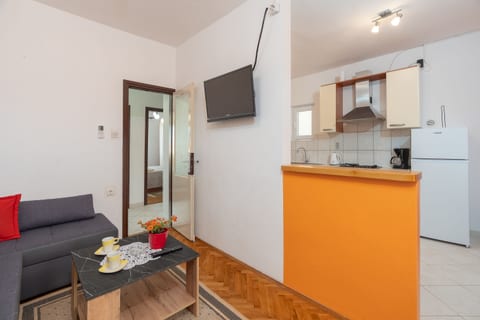 Apartments Ivo - Unit 372430-13