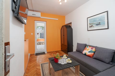 Apartments Ivo - Unit 372430-13