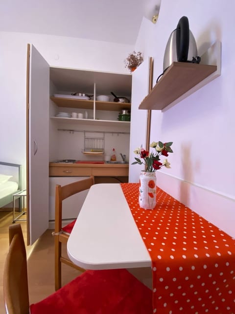 Apartment Lina - Unit 372434-13