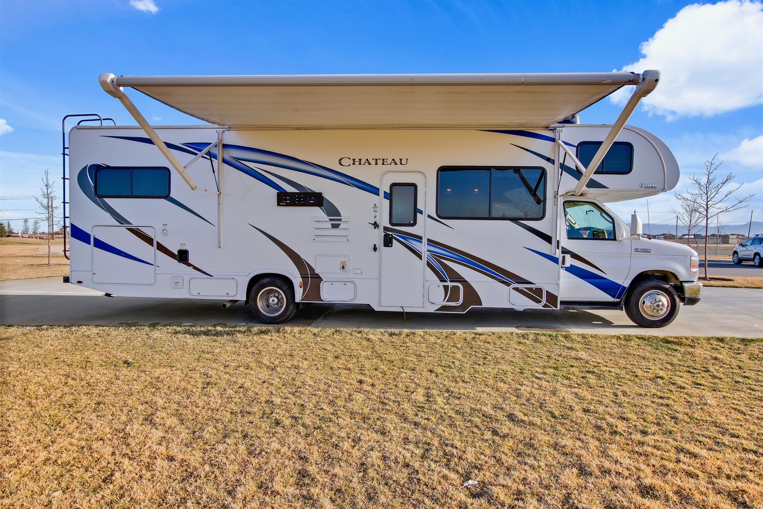 2020-luxury-thor-chateau-(bunk-beds)/