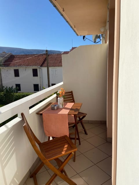 Apartment Lina - Unit 372435-13