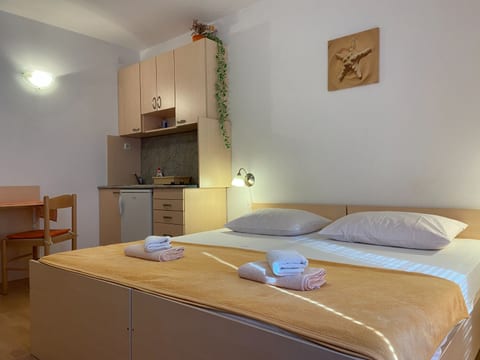 Apartment Lina - Unit 372435-13