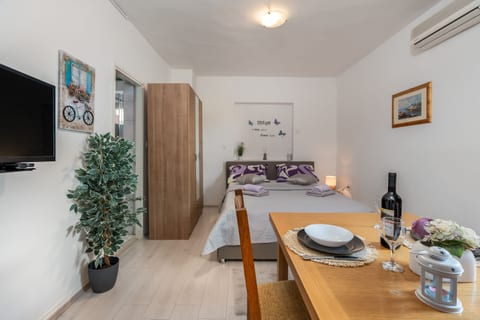 Apartment Don - Unit 372440-13