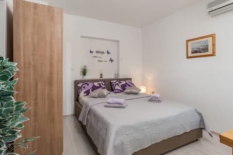 Apartment Don - Unit 372440-13