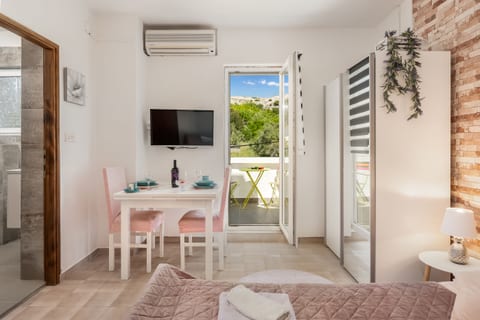Apartment Don - Unit 374502-13