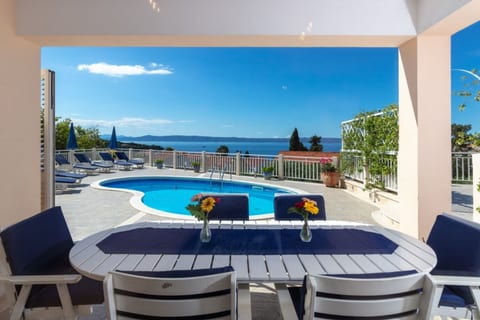 House Jure - Unit 372464-13