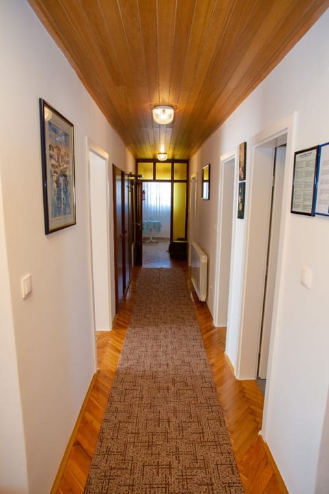 Apartments and Rooms Ivan - Unit 372476-13