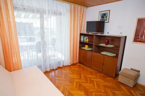 Apartments and Rooms Ivan - Unit 372476-13