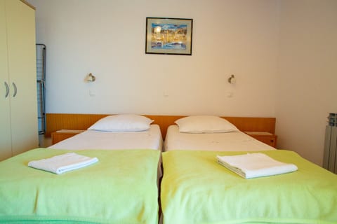 Apartments and Rooms Ivan - Unit 372477-13