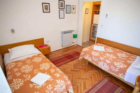 Apartments and Rooms Ivan - Unit 372478-13
