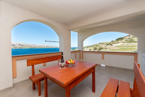 Apartments PoolHouse - Unit 375503-13