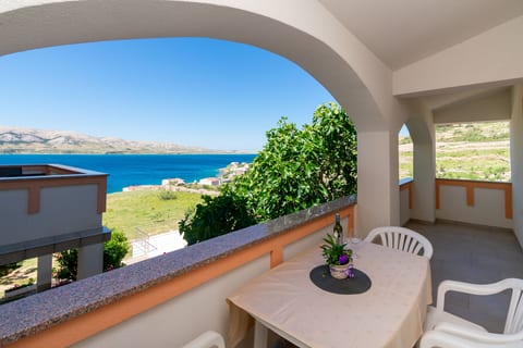 Apartments PoolHouse - Unit 375504-13