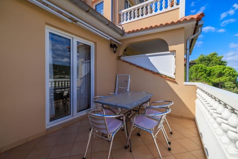 Apartments Mig - Unit 372506-13