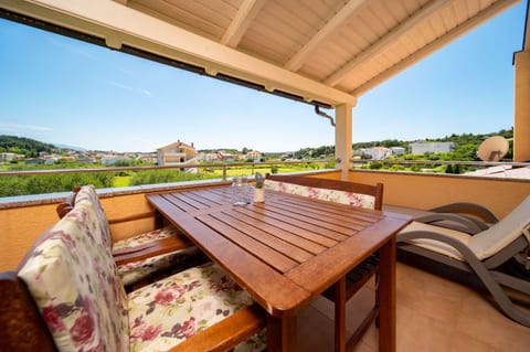 Apartments Spomenka - Unit 372517-13