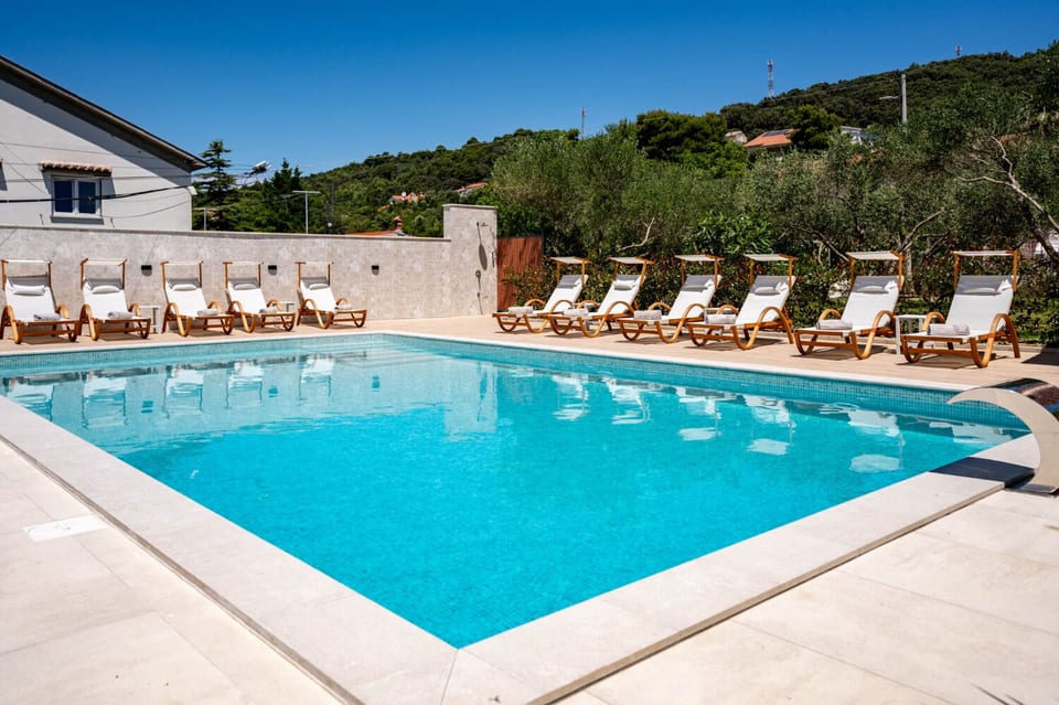 Apartments Spomenka - Unit 372517-13