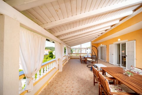 Apartments Spomenka - Unit 372518-13