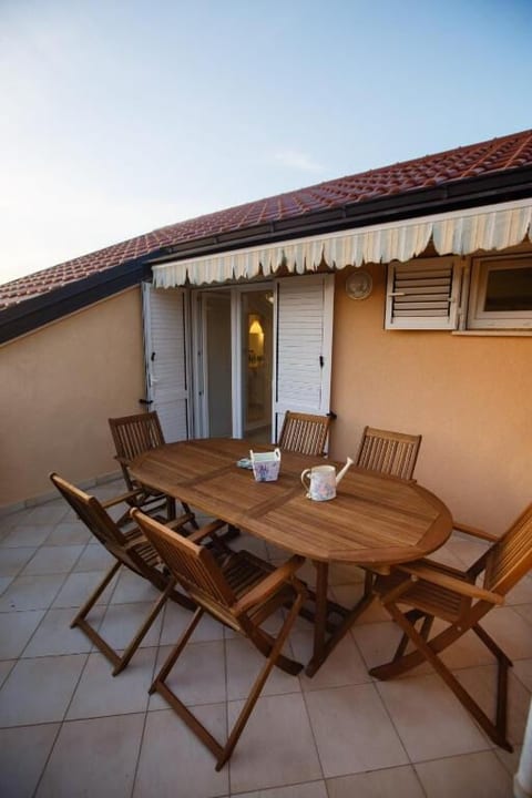 Apartments Spomenka - Unit 372519-13