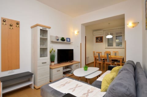 Apartment Gianfranko - Unit 372520-13