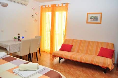 Apartments Ivi - Unit 372534-13