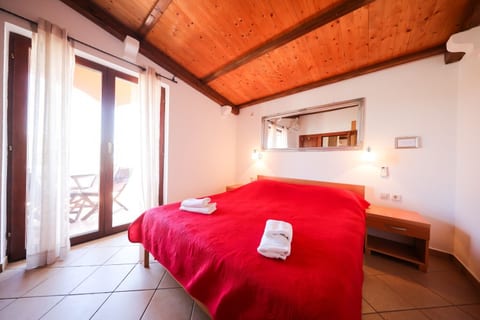 Apartments Vesna - Unit 372548-13