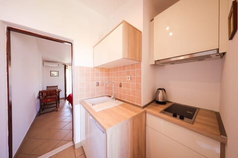 Apartments Vesna - Unit 372549-13