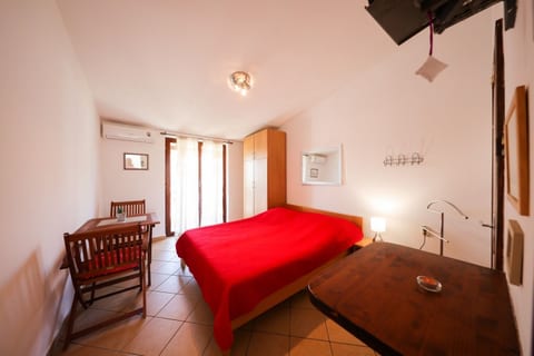Apartments Vesna - Unit 372549-13