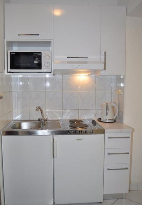 Apartments and Rooms Ljuba - Unit 372568-13