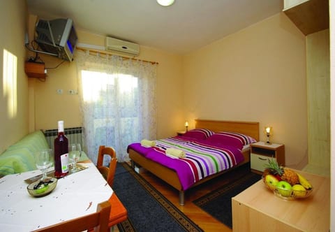 Apartments and Rooms Ljuba - Unit 372568-13