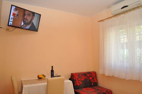 Apartments and Rooms Ljuba - Unit 372566-13