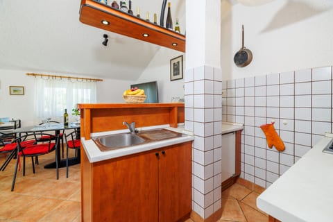 Apartments Rasa - Unit 372579-13